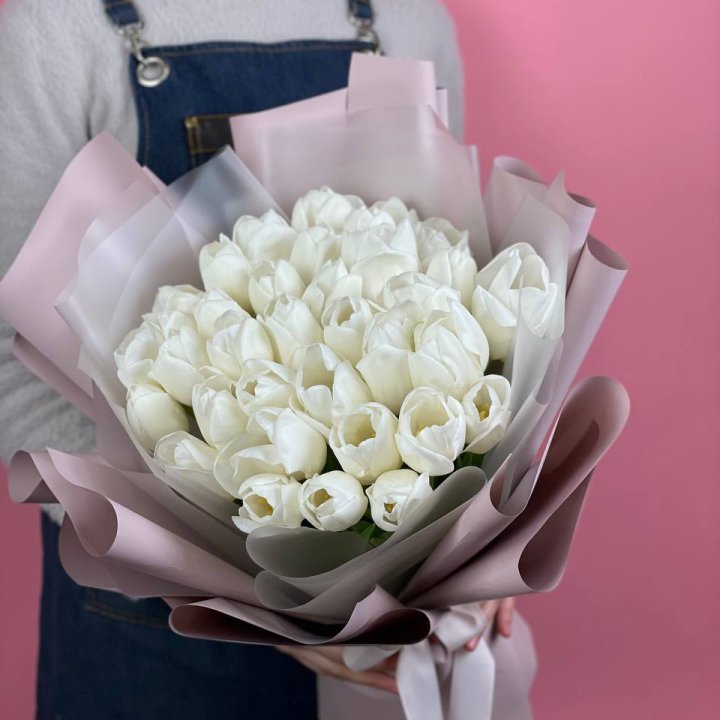 Букет белых тюльпанов "Пур-пур" в Орске