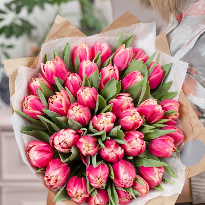 Букет пионовидных тюльпанов в Орске
